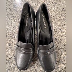 Brand new- Anne Klein Loafer Heels